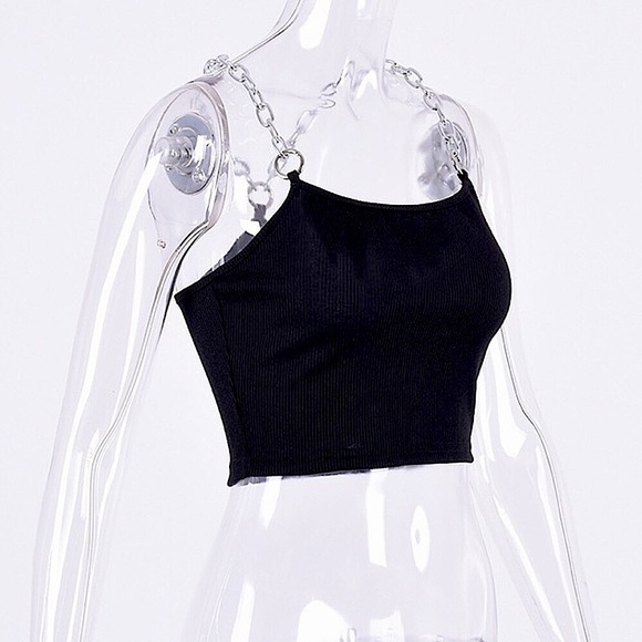 Black chain strap crop top ⛓ - Picture 9 of 12